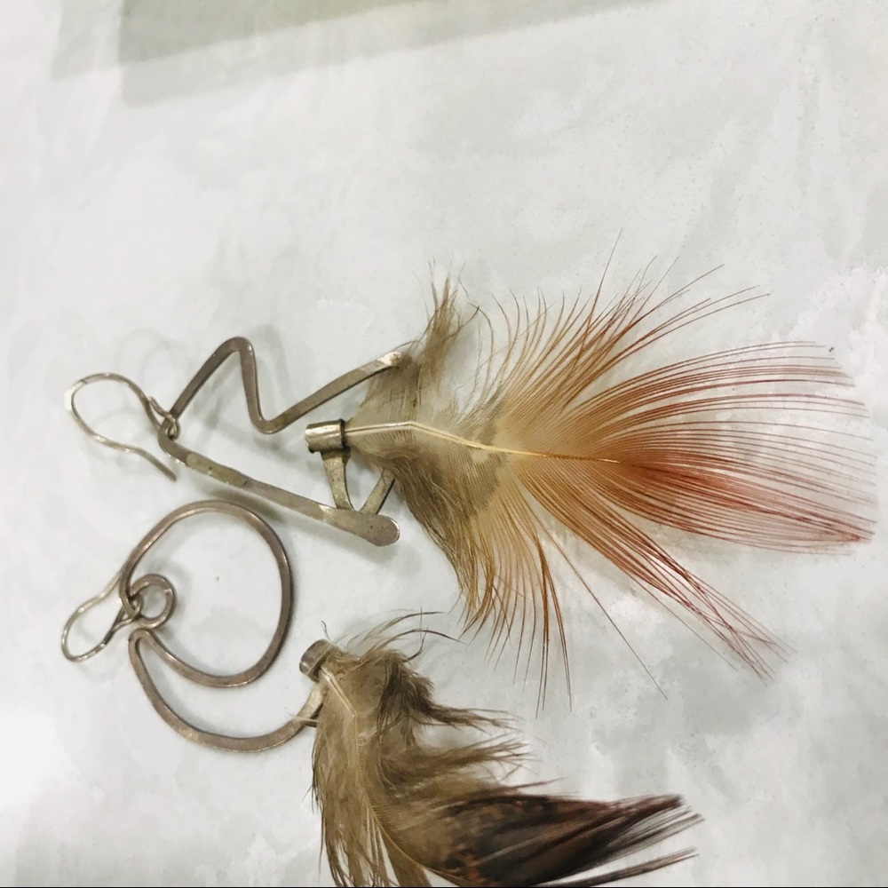Feather earrings - Picture 4 of 5